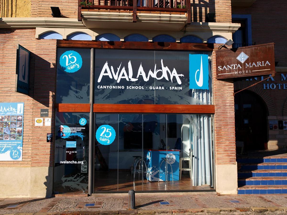Hotel Santa Maria De Alquezar Bagian luar foto