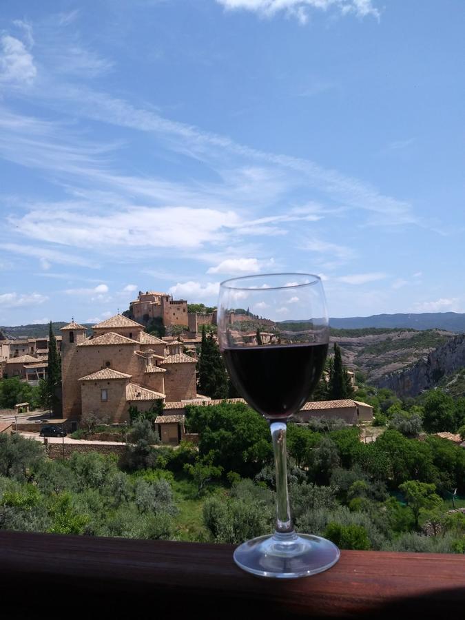 Hotel Santa Maria De Alquezar Bagian luar foto