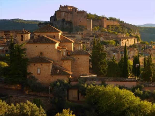 Hotel Santa Maria De Alquezar Bagian luar foto