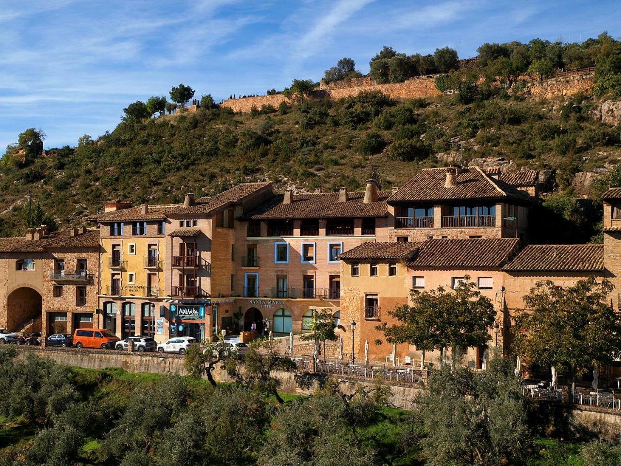 Hotel Santa Maria De Alquezar Bagian luar foto